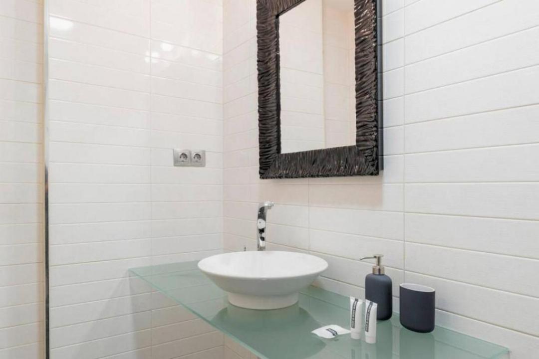 Minty Stay - Montera Madrid Ngoại thất bức ảnh